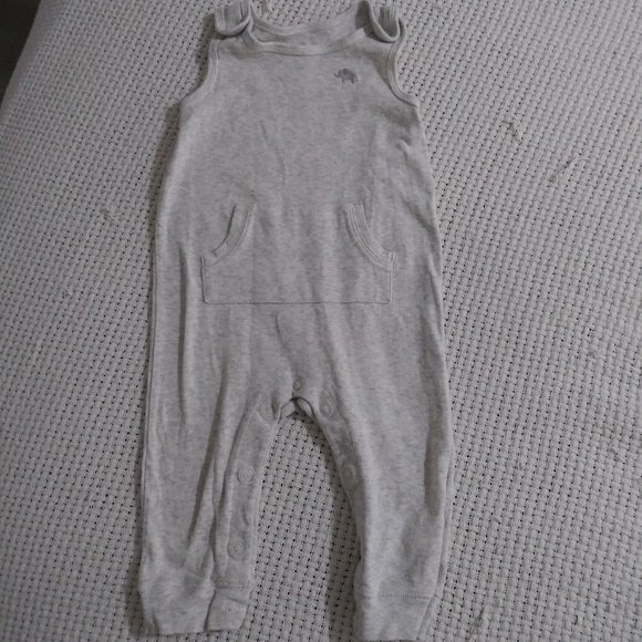 👶5 Onesies for 9 months - Picture 3 of 10